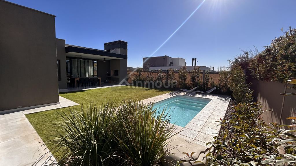 Casa en Venta en Lujan de Cuyo, Mendoza
