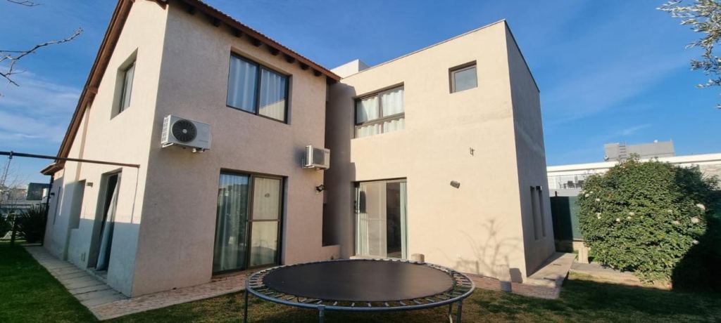 Casa en Venta en Maipu, Mendoza