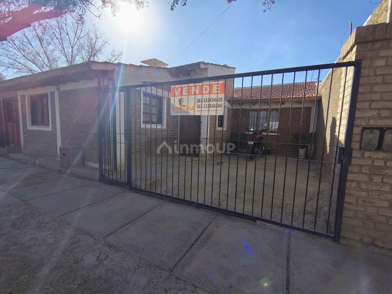 Casa en Venta en Guaymallen, Mendoza