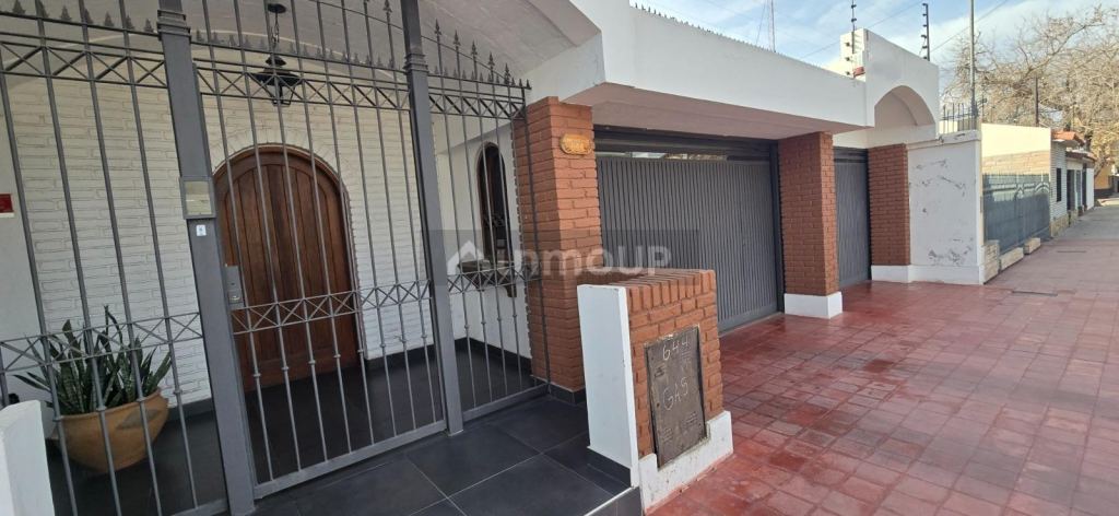 Casa en Venta en Guaymallen, Mendoza