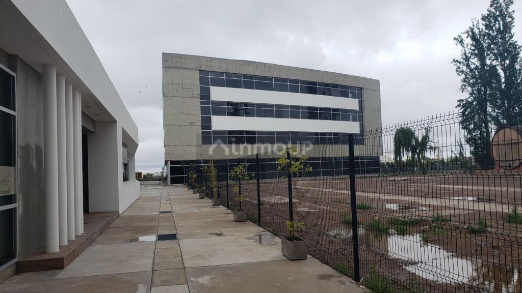 Oficina en Alquiler en Maipu, Mendoza