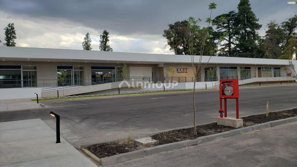 Oficina en Alquiler en Maipu, Mendoza