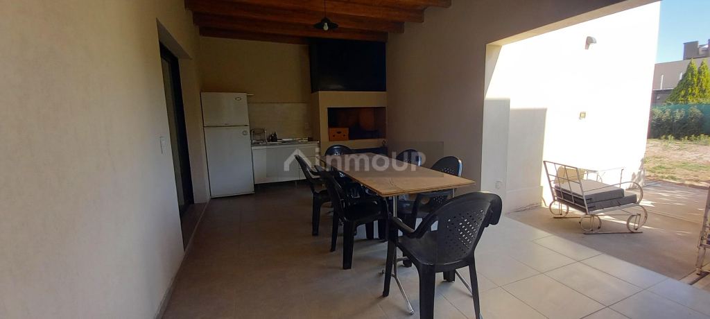 Casa en Venta en Guaymallen, Mendoza