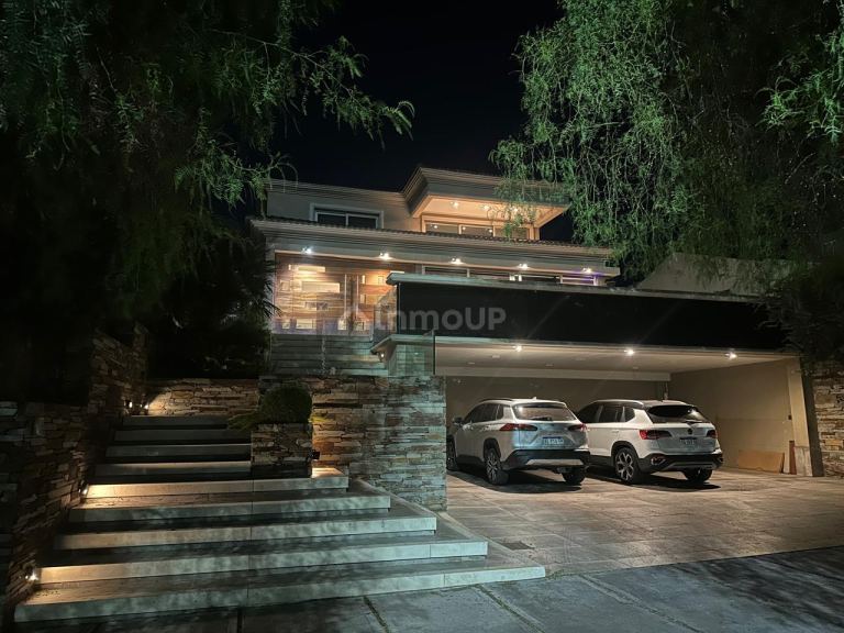 Casa en Venta en Capital, Mendoza