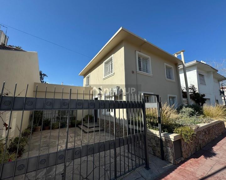 Casa en Venta en Capital, Mendoza