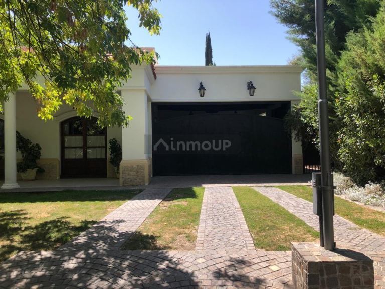 Casa en Venta en Lujan de Cuyo, Mendoza