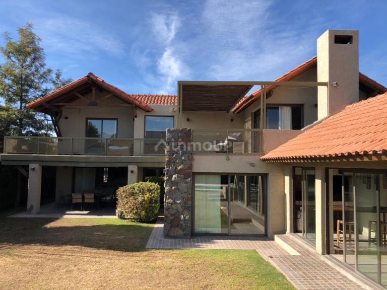 Casa en Venta en Lujan de Cuyo, Mendoza