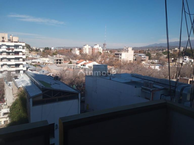 Departamento en Alquiler en Capital, Mendoza