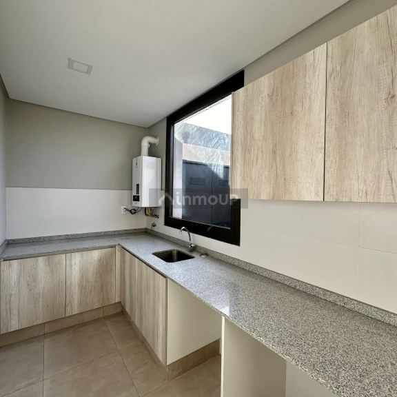 Casa en Venta en Capital, Mendoza