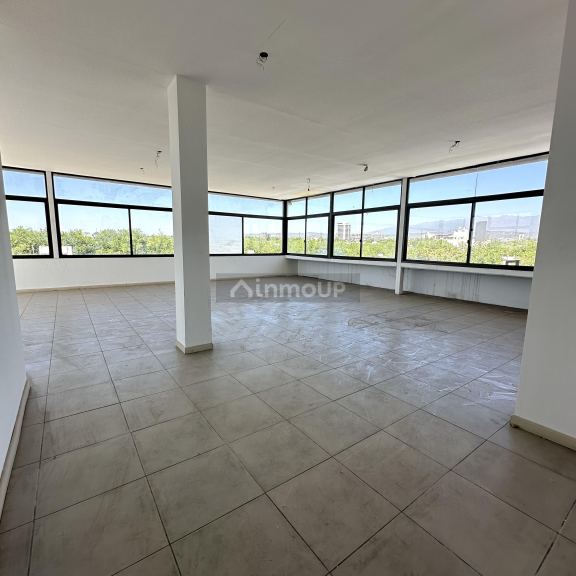 Oficina en Venta en Capital, Mendoza