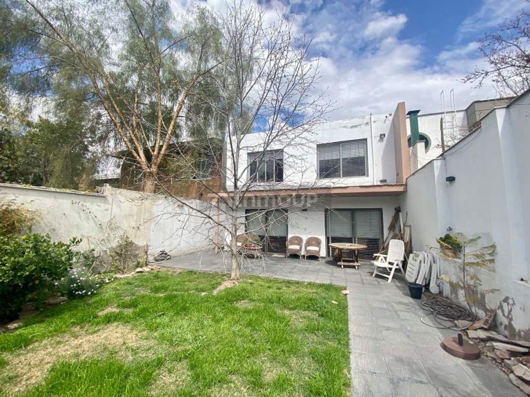Casa en Venta en Capital, Mendoza