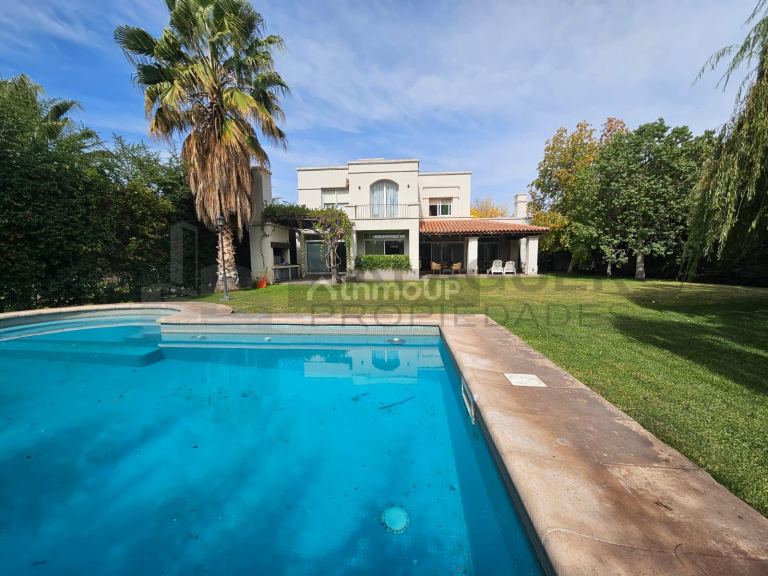 Casa en Alquiler en Lujan de Cuyo, Mendoza