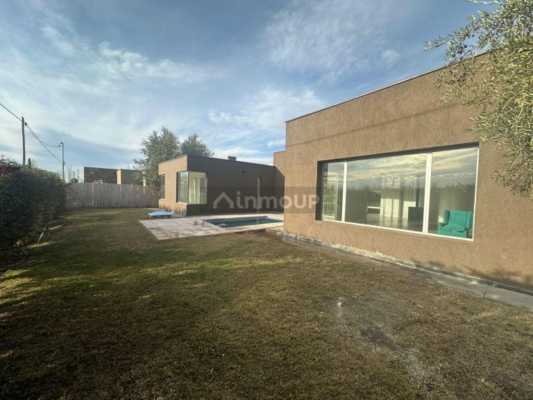Casa en Venta en Lujan de Cuyo, Mendoza
