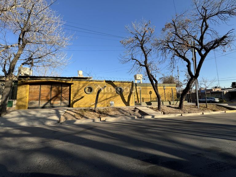 Casa en Venta en Guaymallen, Mendoza