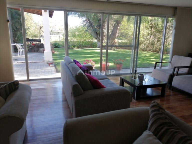 Casa en Venta en Guaymallen, Mendoza